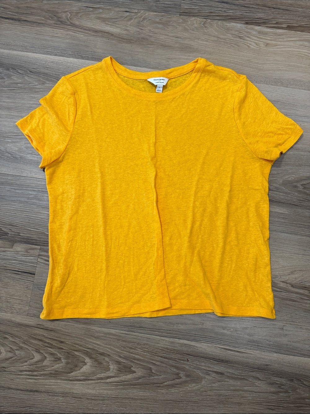 Banana Republic Linen Blend Crewneck Short Sleeve Tee